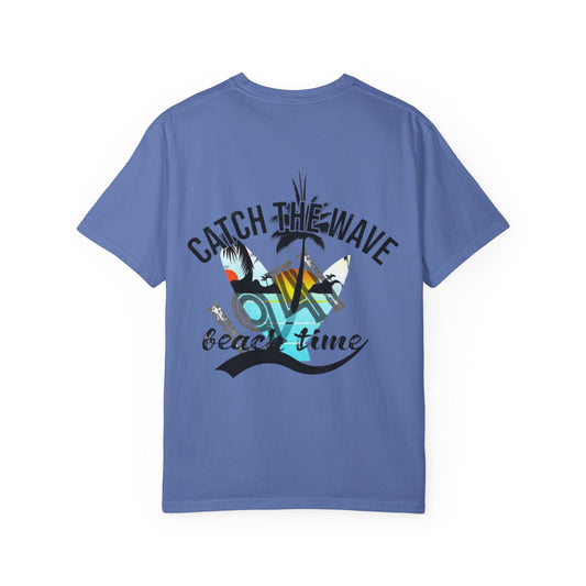 Beach Vibes T‑Shirt — "Catch the Wave" Graphic